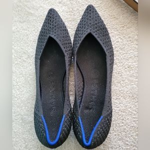 Rothys point flats